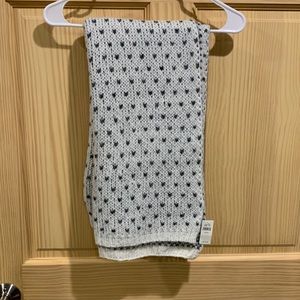 NWT Women’s Aerie winter scarf